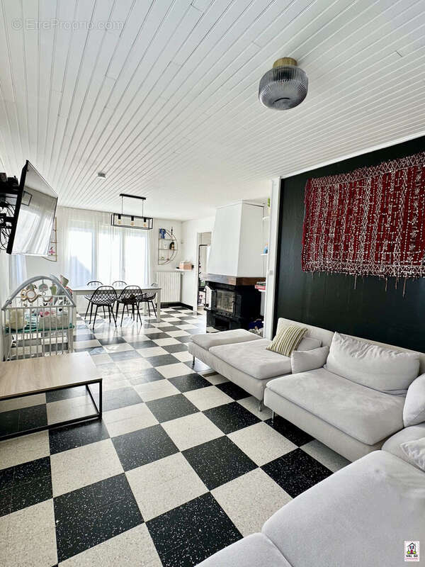 Maison à SACY-LE-GRAND