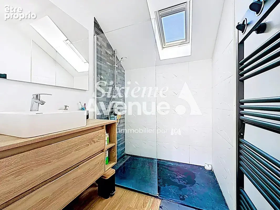 Maison indépendante 4 chambres ? RER A à 11 min - Jardin plein sud - photo 10
