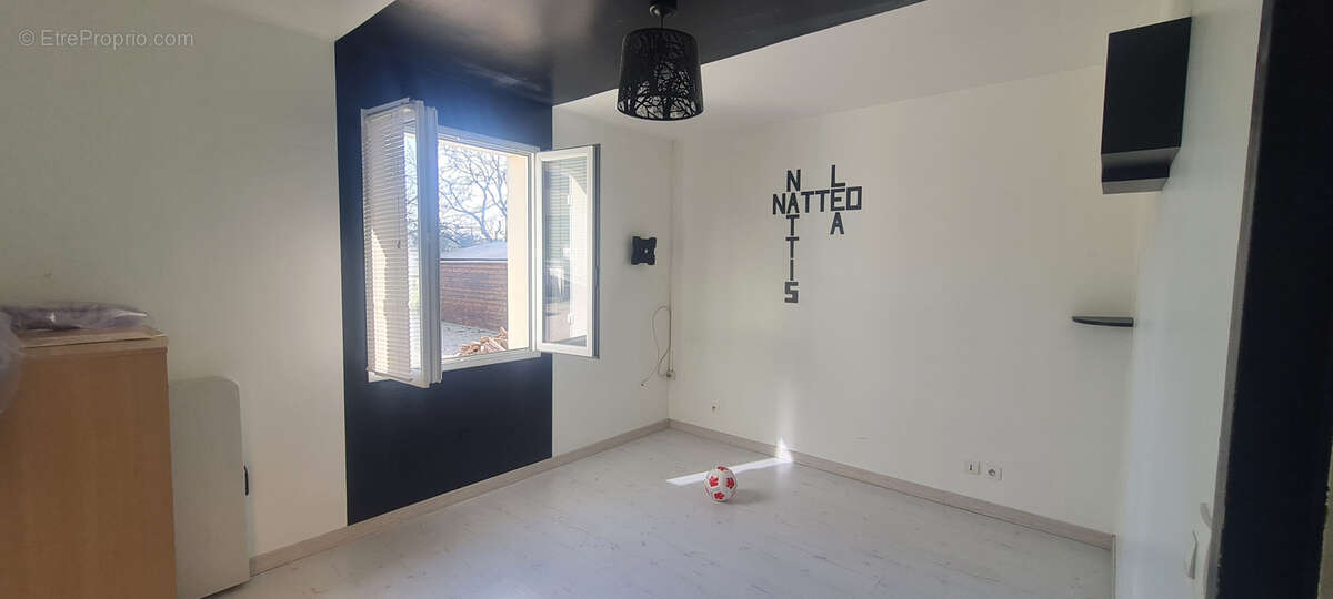 Appartement à LA CHAPELLE-SUR-LOIRE