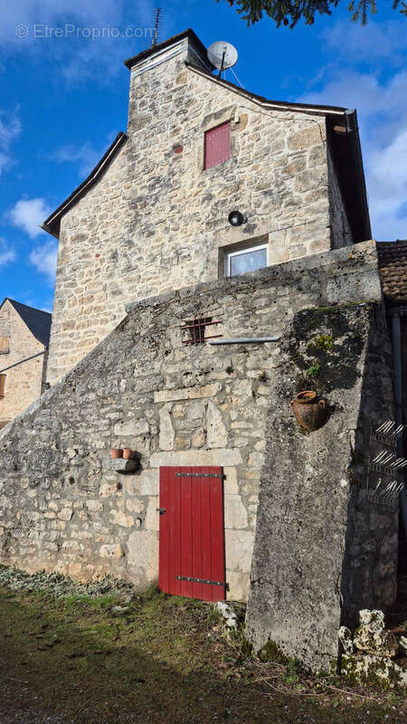 Maison à LA LOUBIERE