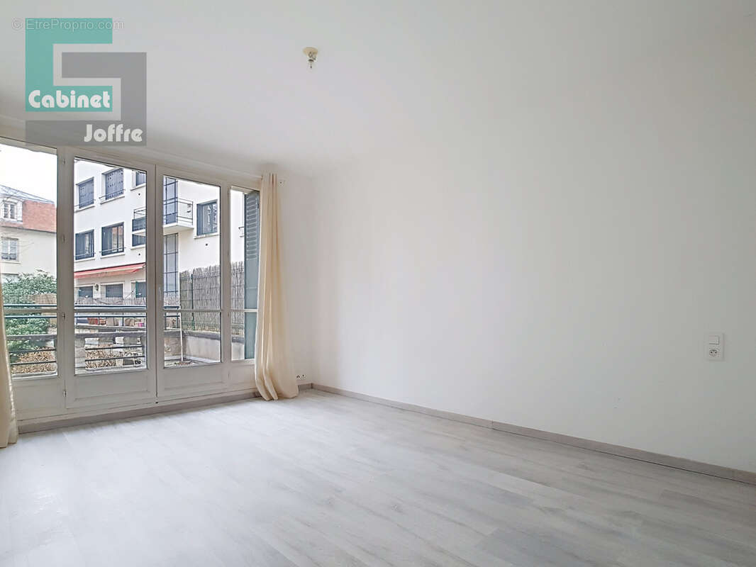 Appartement à FONTAINEBLEAU