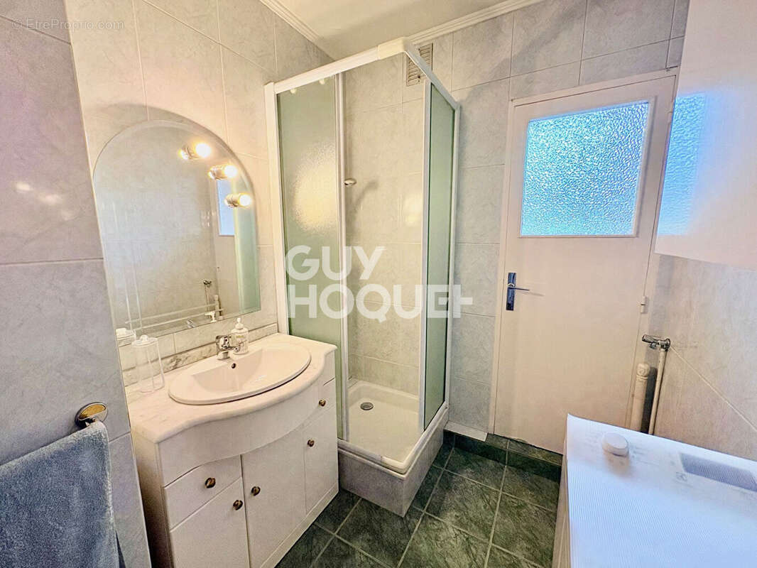 Appartement à VILLENAVE-D'ORNON