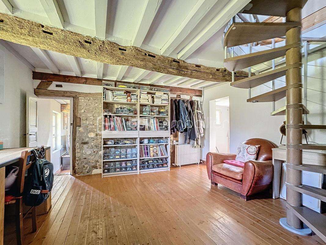 Maison de campagne avec grande dépendance et piscine - photo 10
