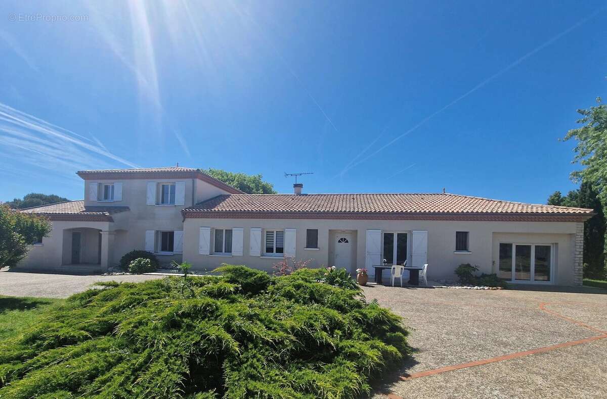 Maison à MONFLANQUIN