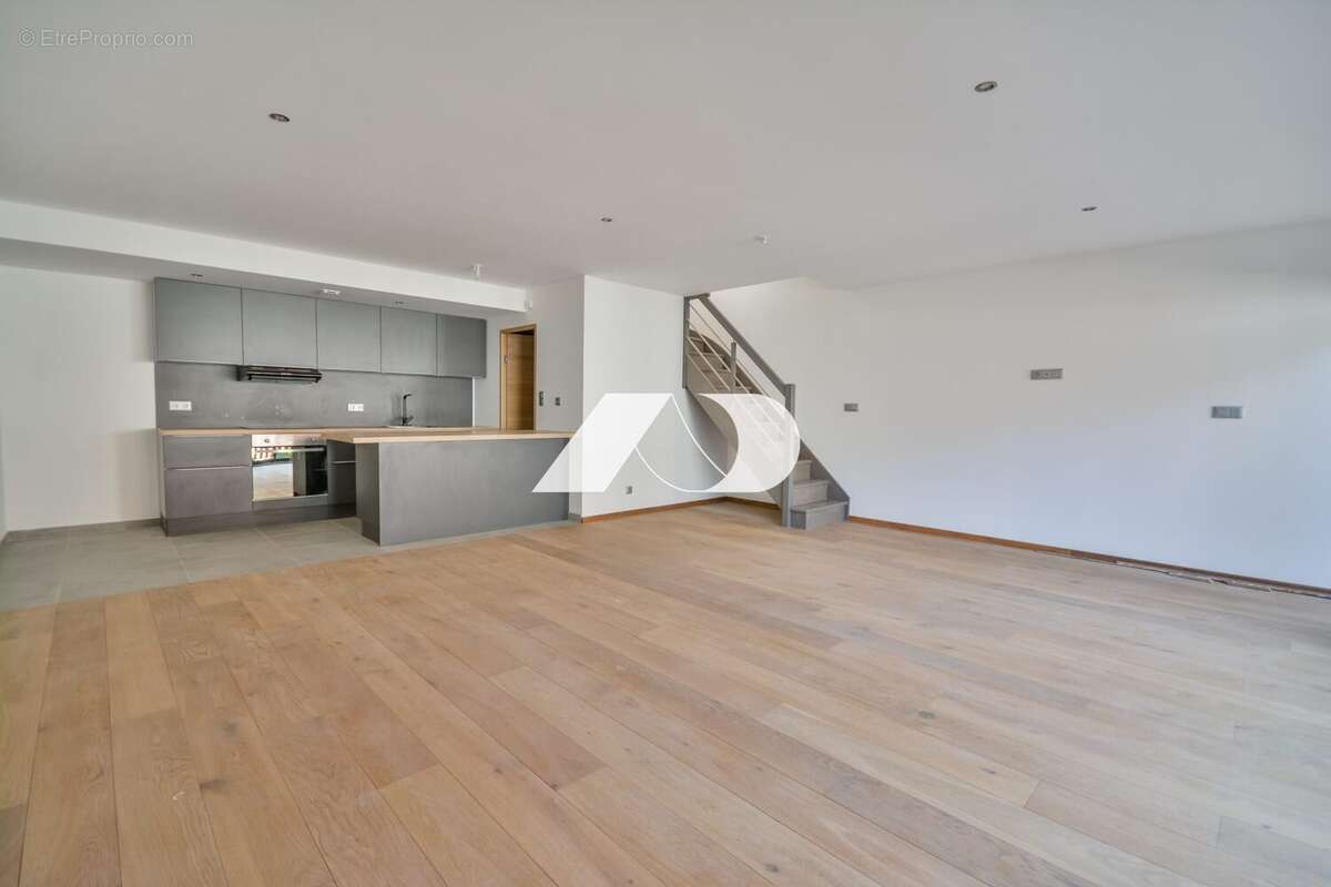 Maison 82 m² à Le Biot  - photo 5