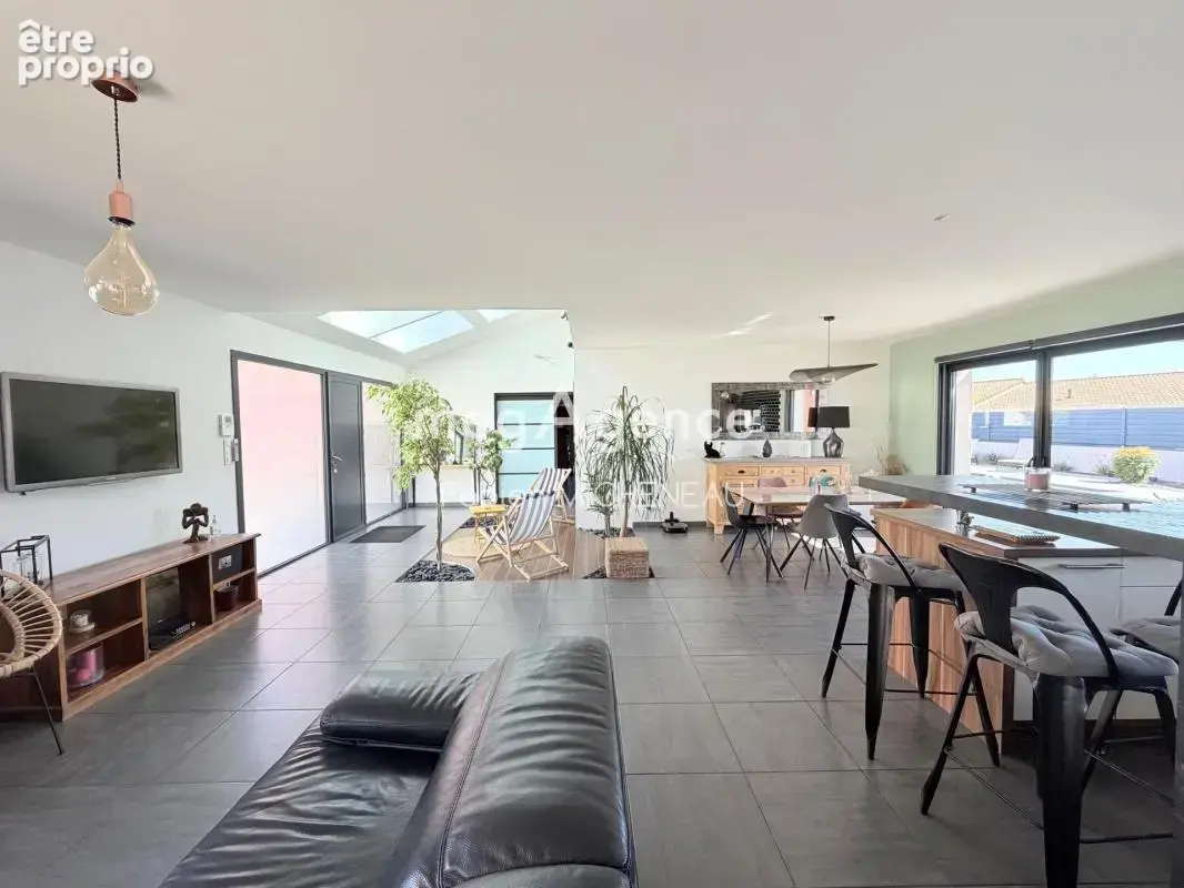 Maison plain pied - La Séguinière - 125 m2 - photo 9
