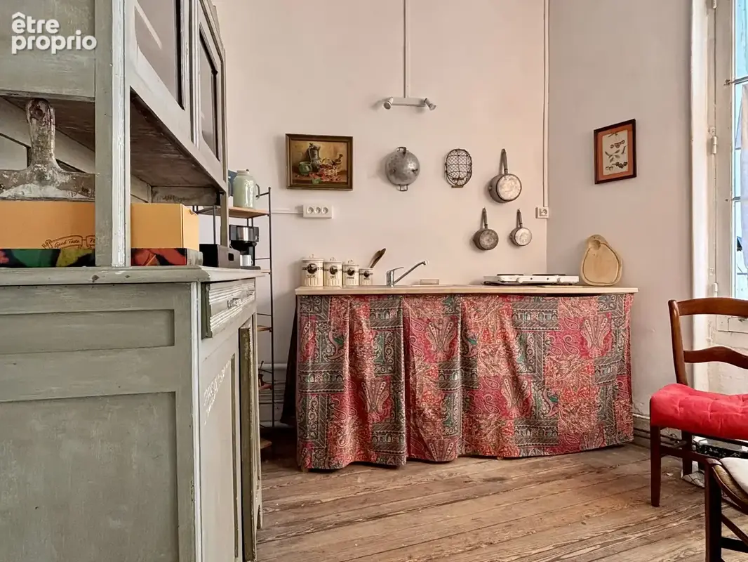 Maison de caractère avec dépendances et jardin - photo 9