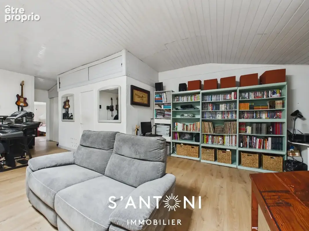 224000  - servian- investisseur 194 m2 + garage - projet de deux t3 - dpe c - photo 12