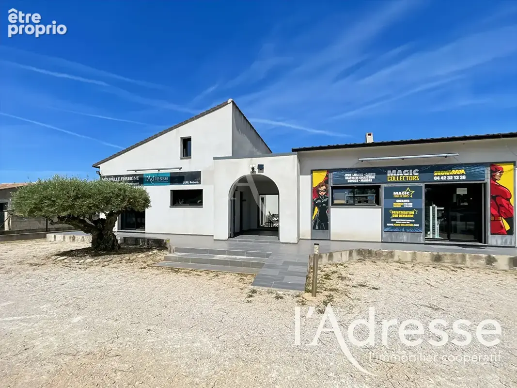 Aubagne napollon  investissement commercial - 7 % brut - photo 4