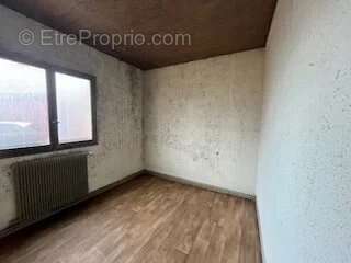 Commerce à IVRY-SUR-SEINE