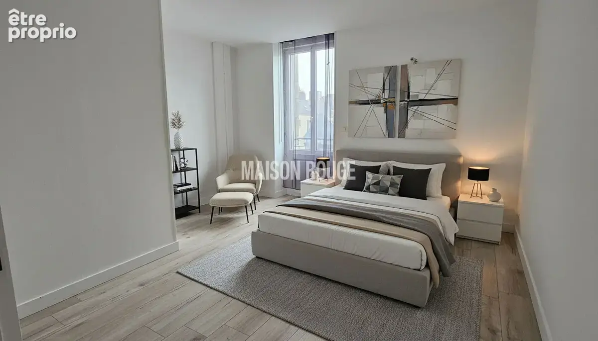 Grand appartement de 105 m²  3 chambres  Centre de Sarzeau  Parking - photo 8