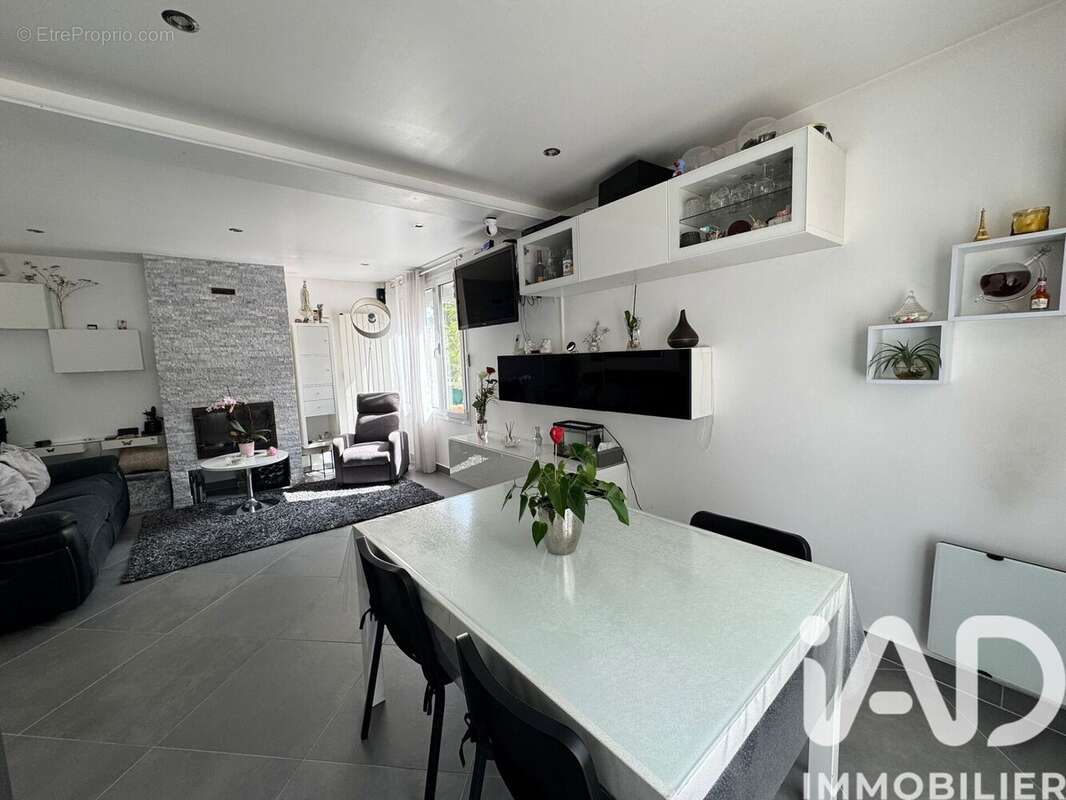 Photo 6 - Maison à SAVIGNY-SUR-ORGE