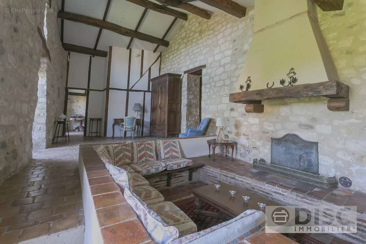 Maison à CORDES-SUR-CIEL