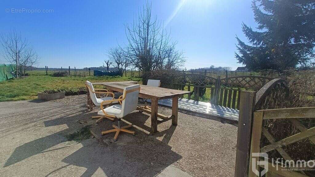 Maison à SAINT-MARS-VIEUX-MAISONS