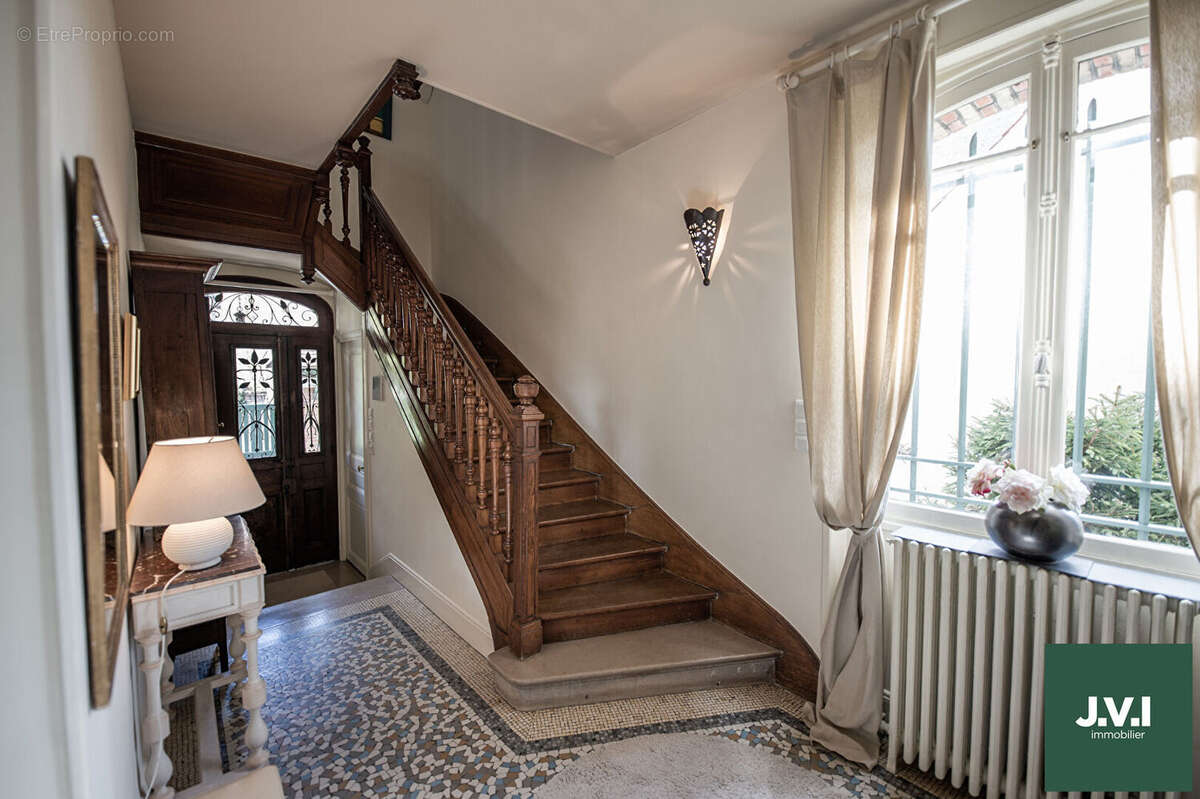 Maison à ENGHIEN-LES-BAINS