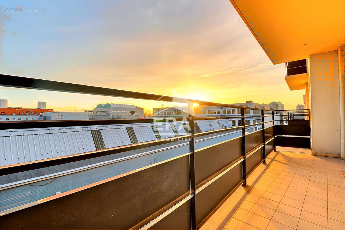 Appartement à SAINT-DENIS