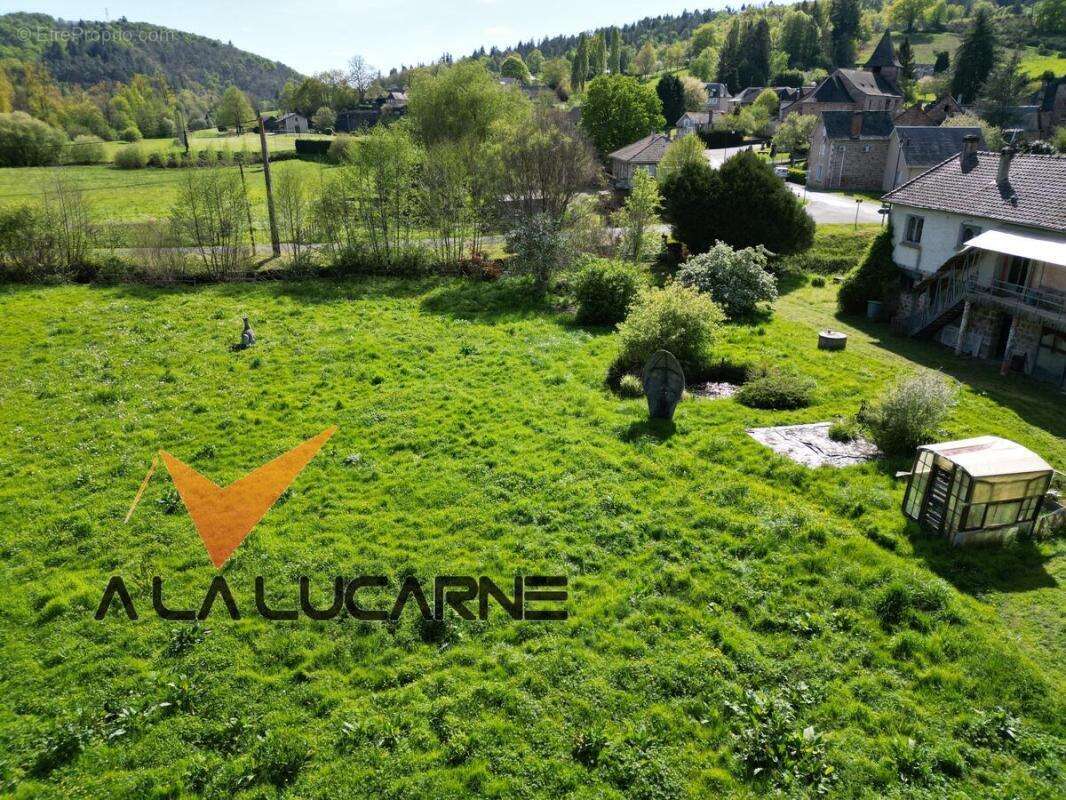 Maison à VILLAC