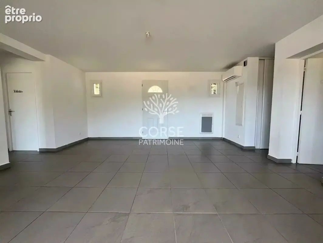 Appartement T4 Duplex avec jardin - photo 3