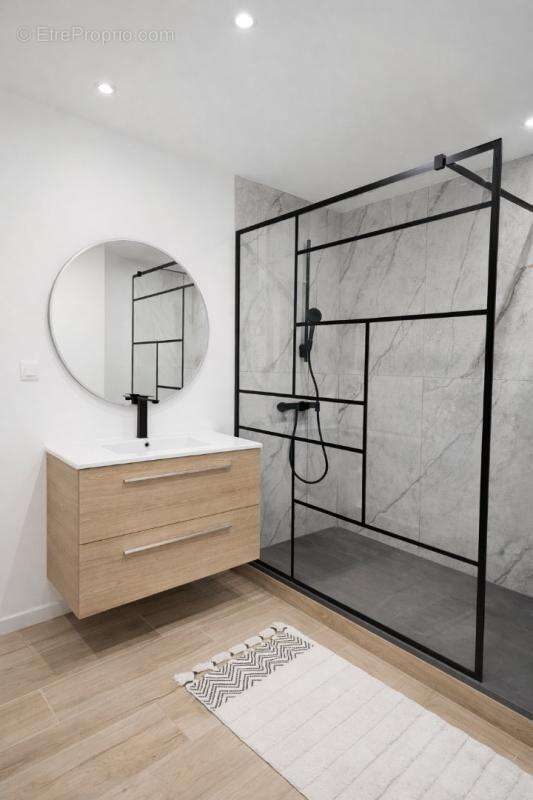 Appartement à VALS-LES-BAINS