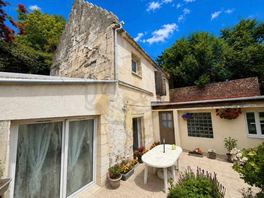 Maison à VILLERS-COTTERETS