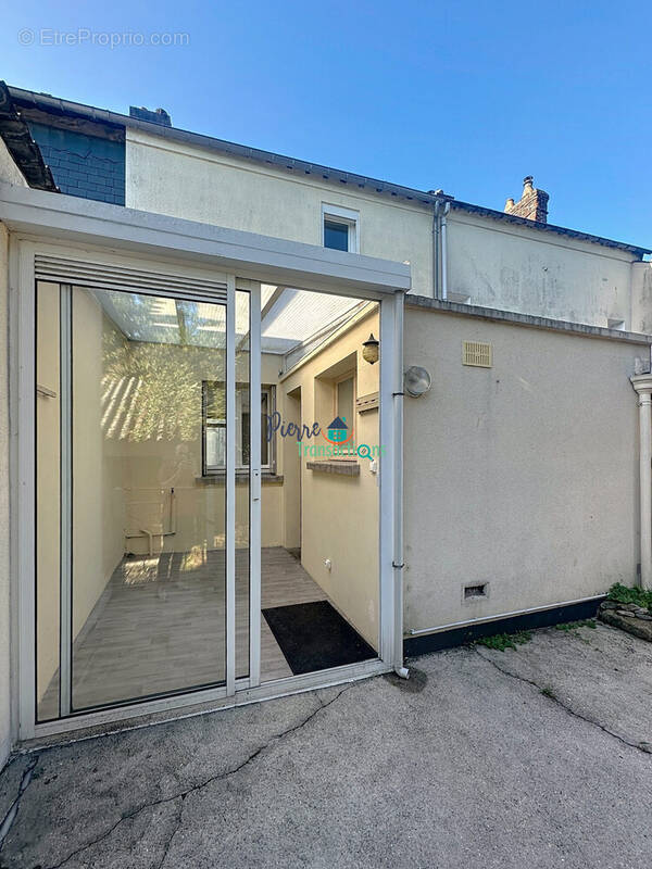 Maison à LILLEBONNE