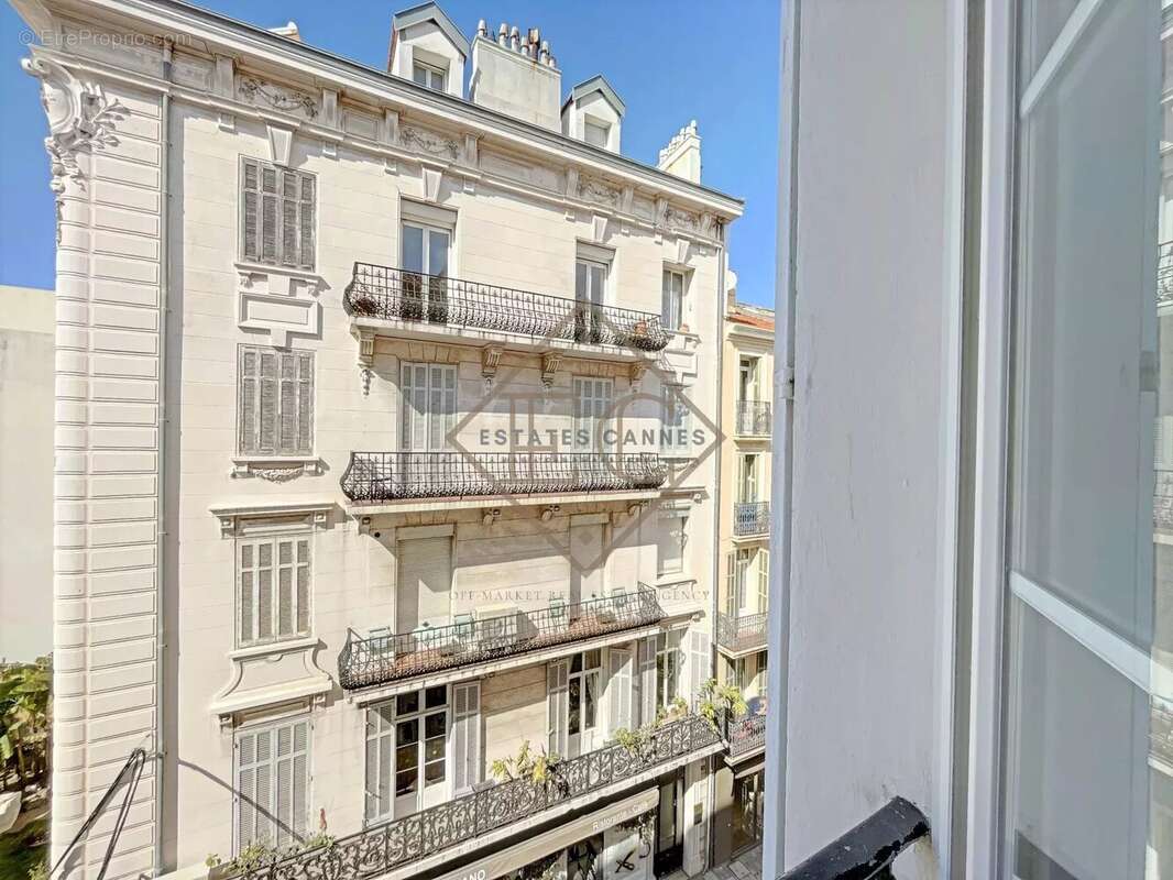 Appartement à CANNES