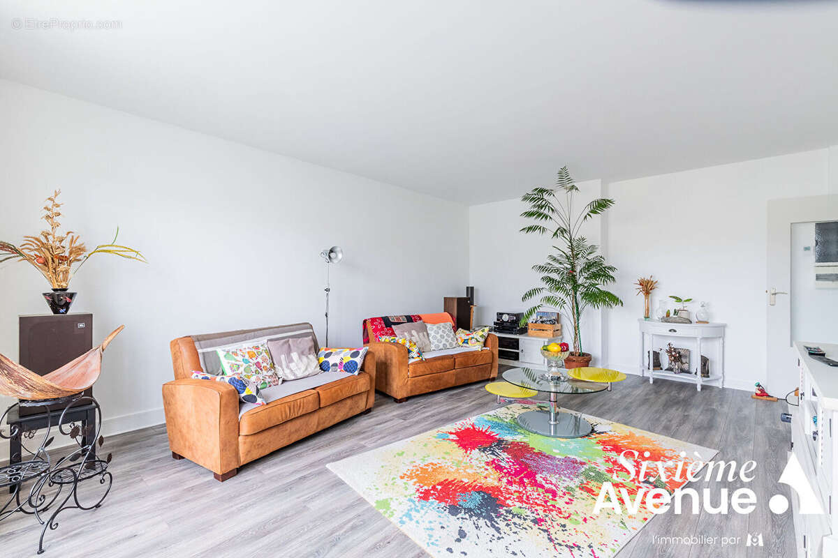 Appartement à SAVIGNY-SUR-ORGE