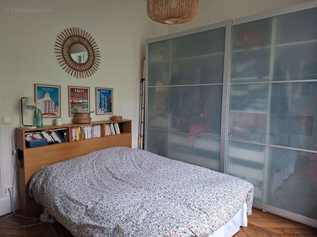 Appartement à PARIS-10E