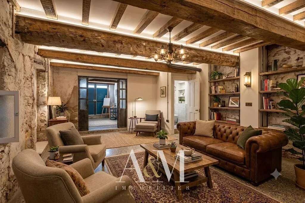 T2 60 m² avec 1 remise de 40 m² et cour - photo 13