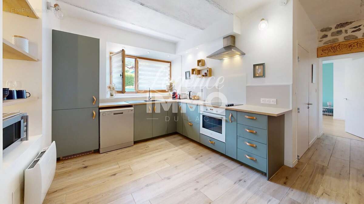 Appartement à SAINT-JORIOZ