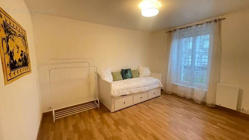 Maison à SAINT-NICOLAS-DU-PELEM