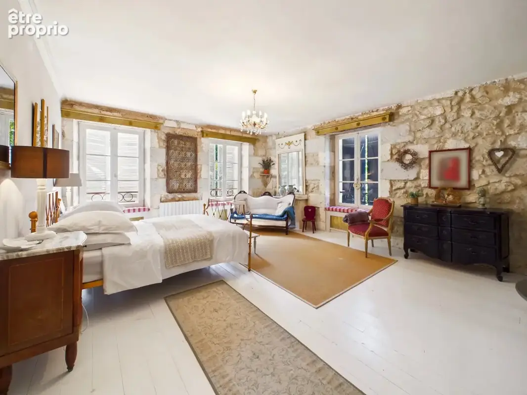Une demeure de 6 chambres d'une élégance remarquable. - photo 9
