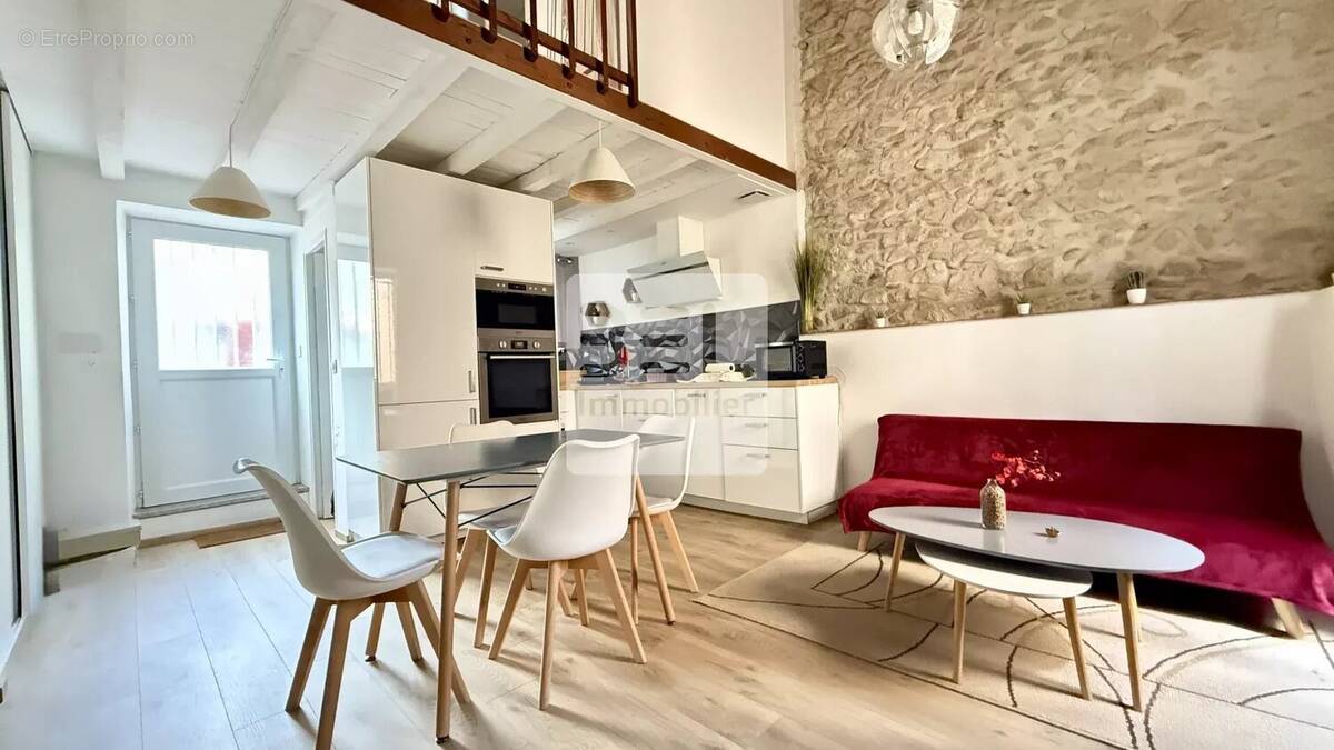 Maison à NIMES