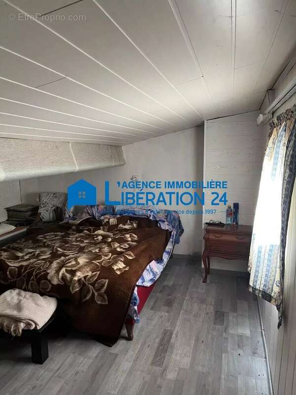 Maison à CHATEAUNEUF