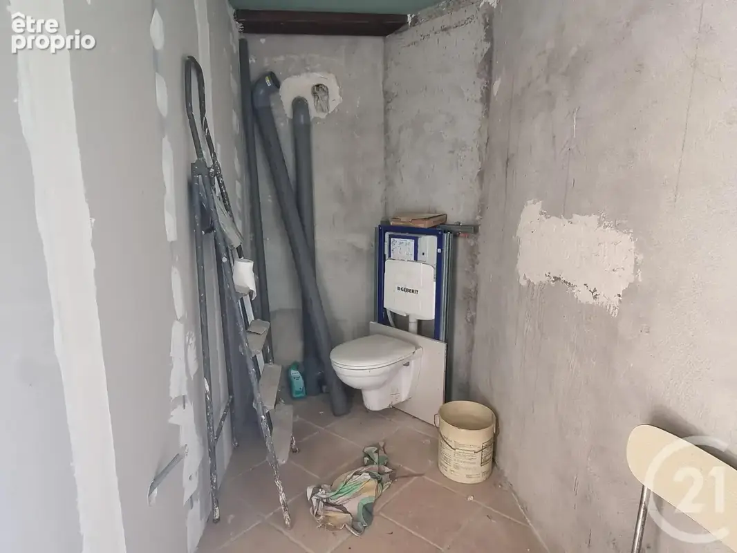 Maison 86 m² à Jalognes  - photo 7