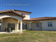 Maison à PEY
