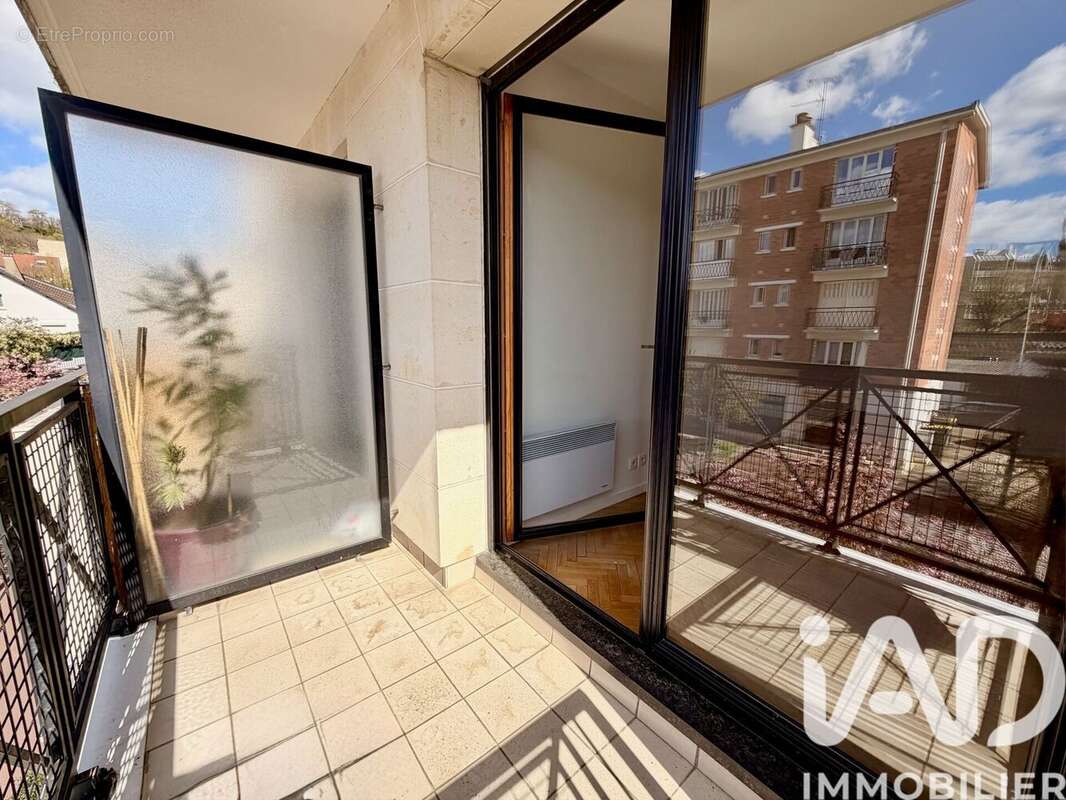 Photo 5 - Appartement à LE PLESSIS-ROBINSON