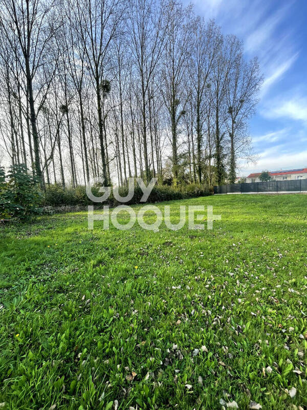Terrain à COMMEQUIERS