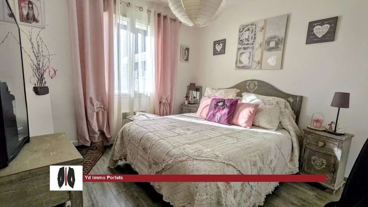 Maison à CASTRES-GIRONDE