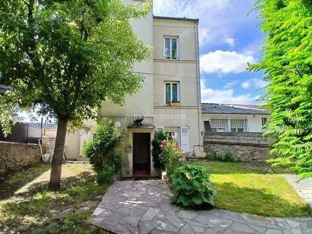 Appartement à VILLENEUVE-SAINT-GEORGES