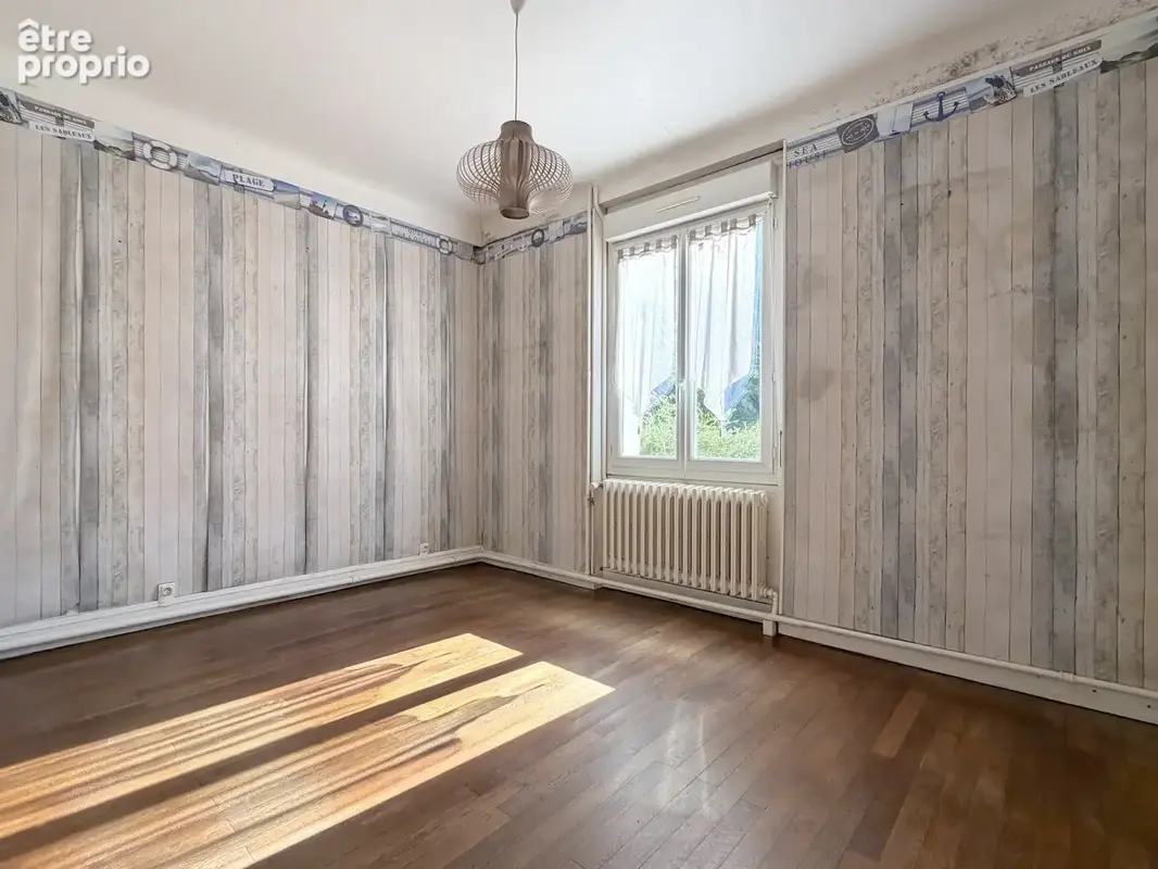 Maison 163 m2, 5 chambres, dépendances, sur terrain 4 836 m2 - photo 6