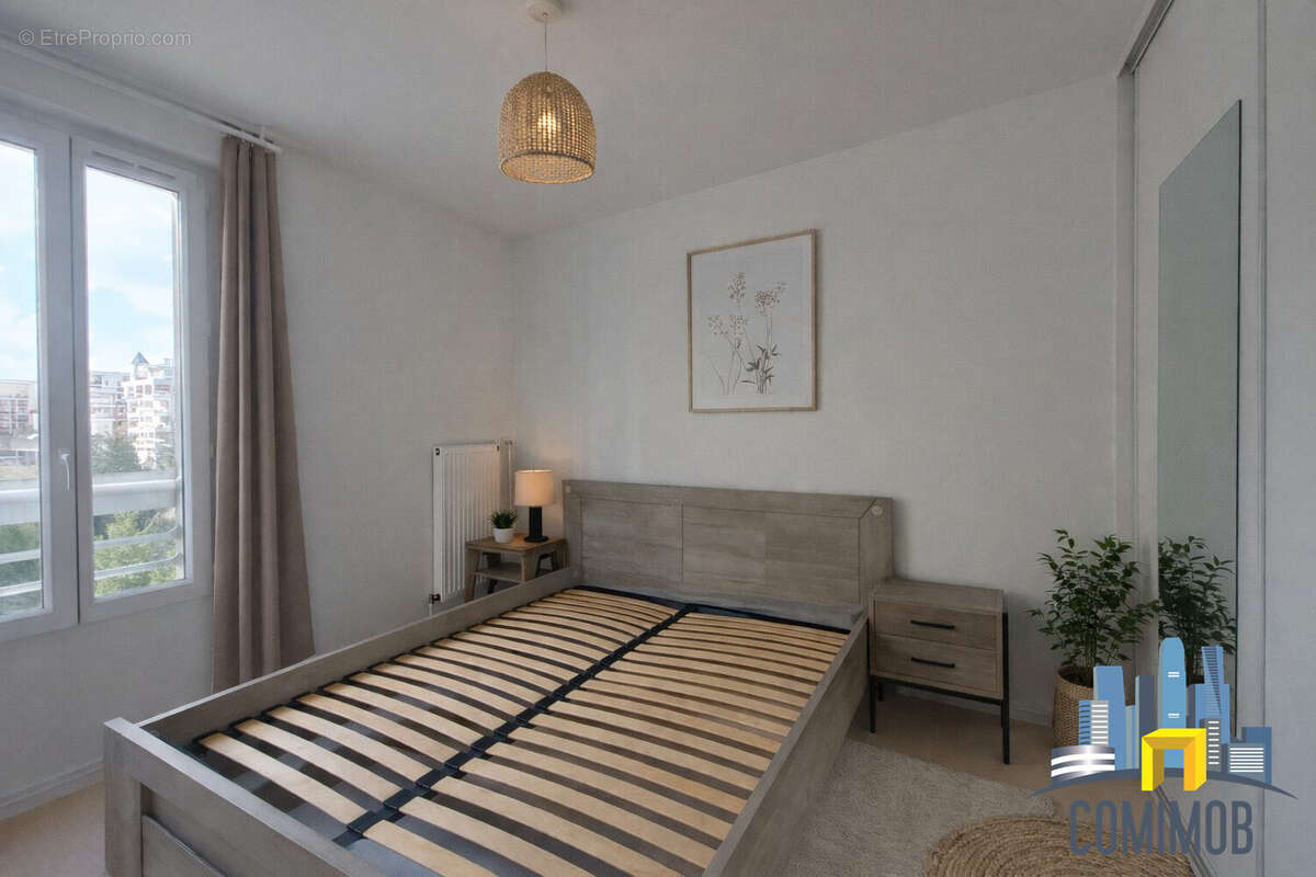 Appartement à COURBEVOIE