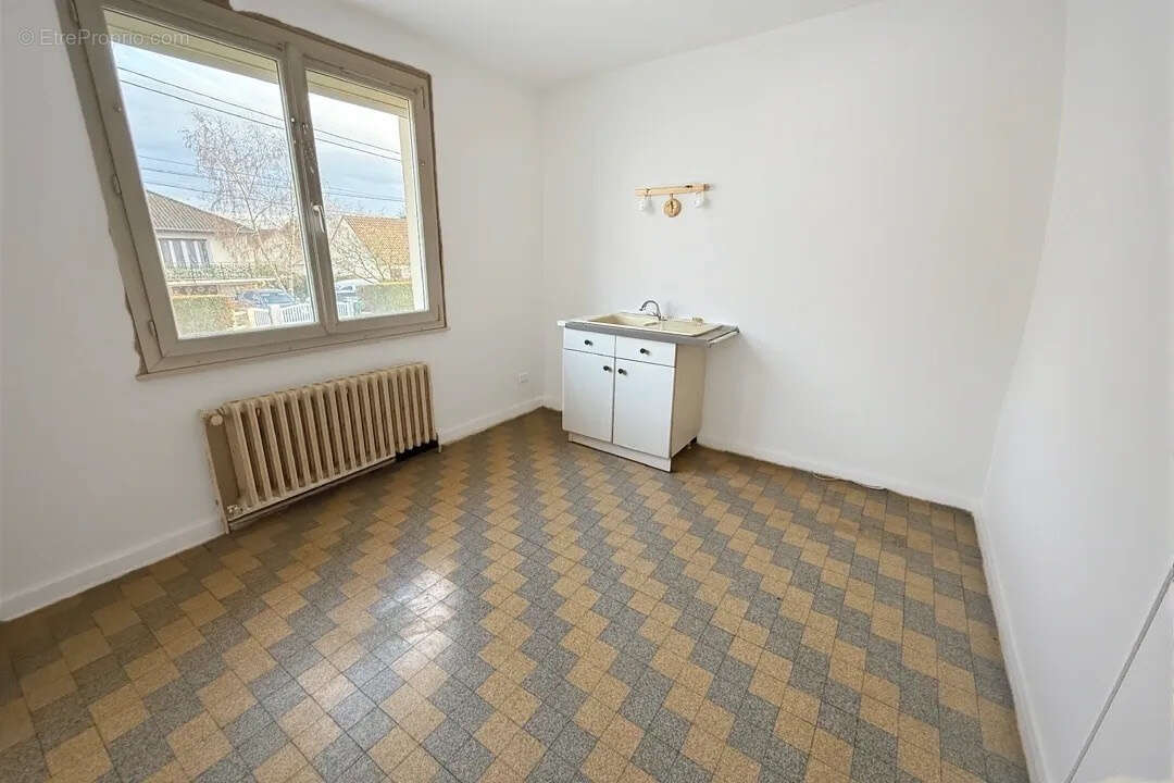 Maison à TRAINOU