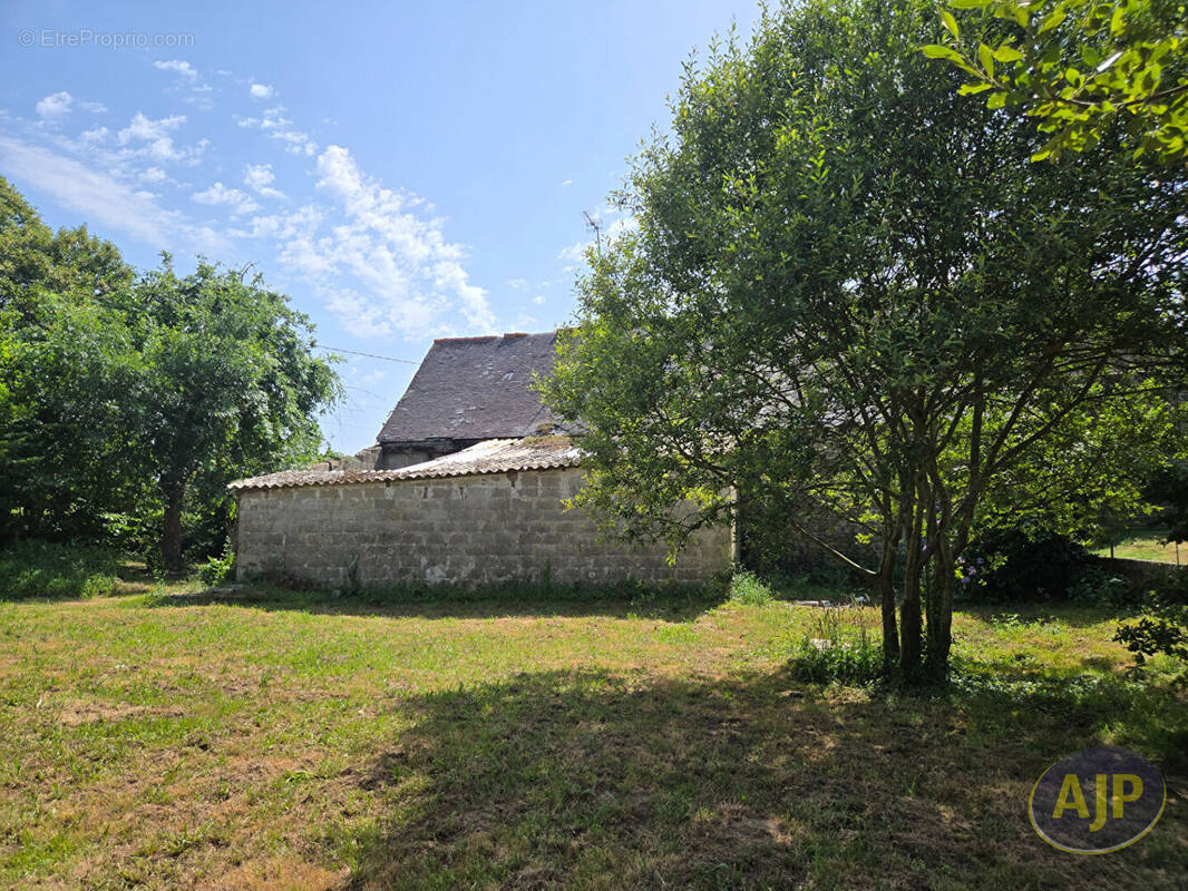 Maison à CRUGUEL