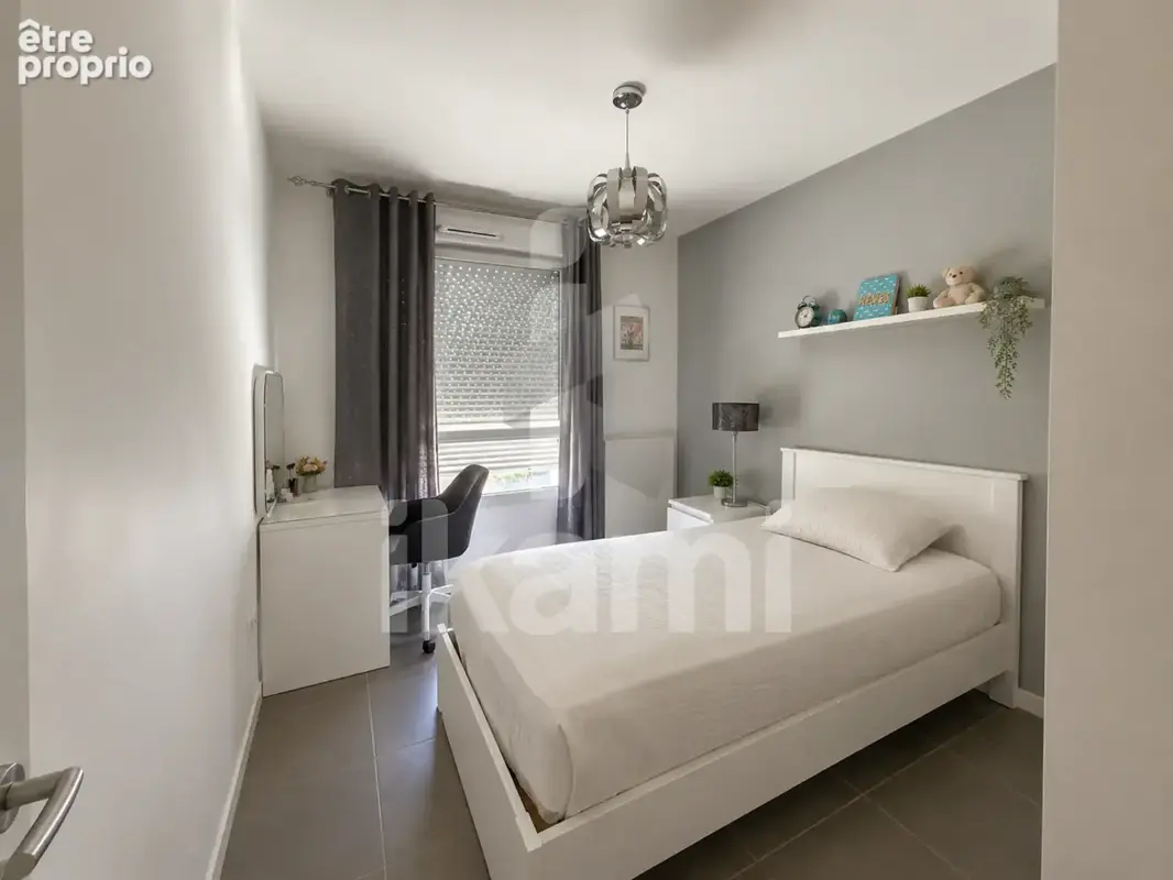 Vénissieux   T4 78 m2   3 chambres   Grand balcon   Garage   DPE B - photo 7