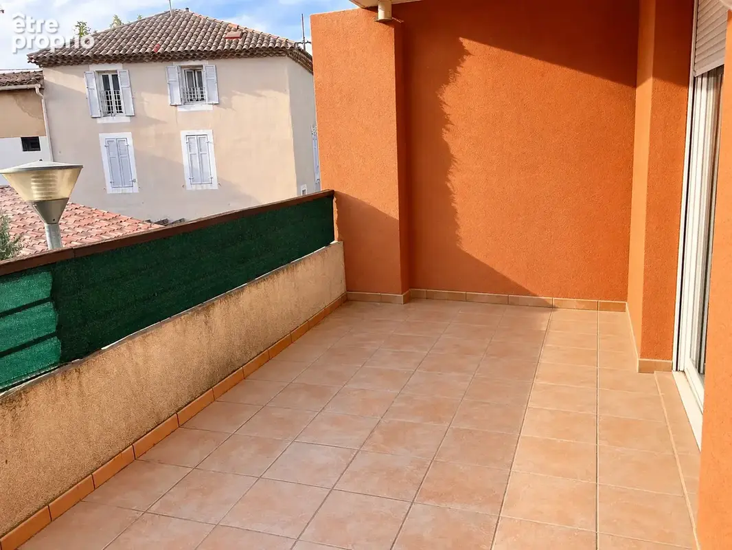 Superbe t2 parking et terrasse - photo 4