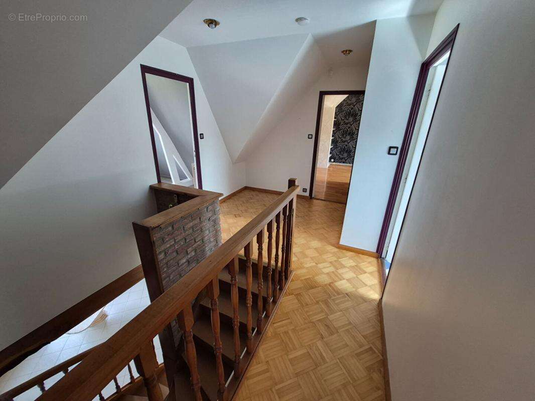 Maison Escalles 8 pièce(s) 228 m2 - photo 9