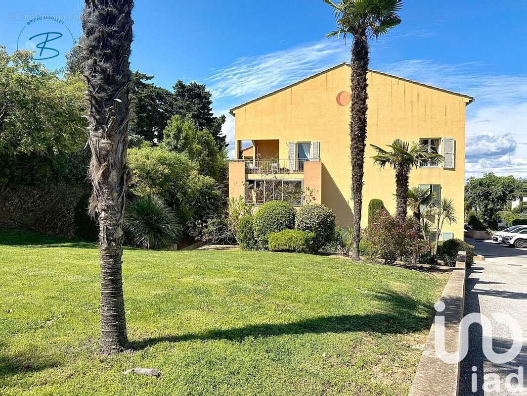 Photo 2 - Appartement à LA CROIX-VALMER