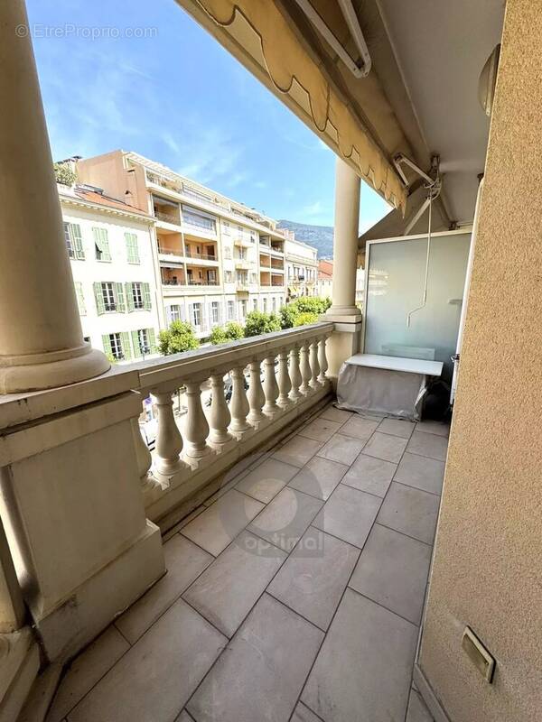 Appartement à MENTON