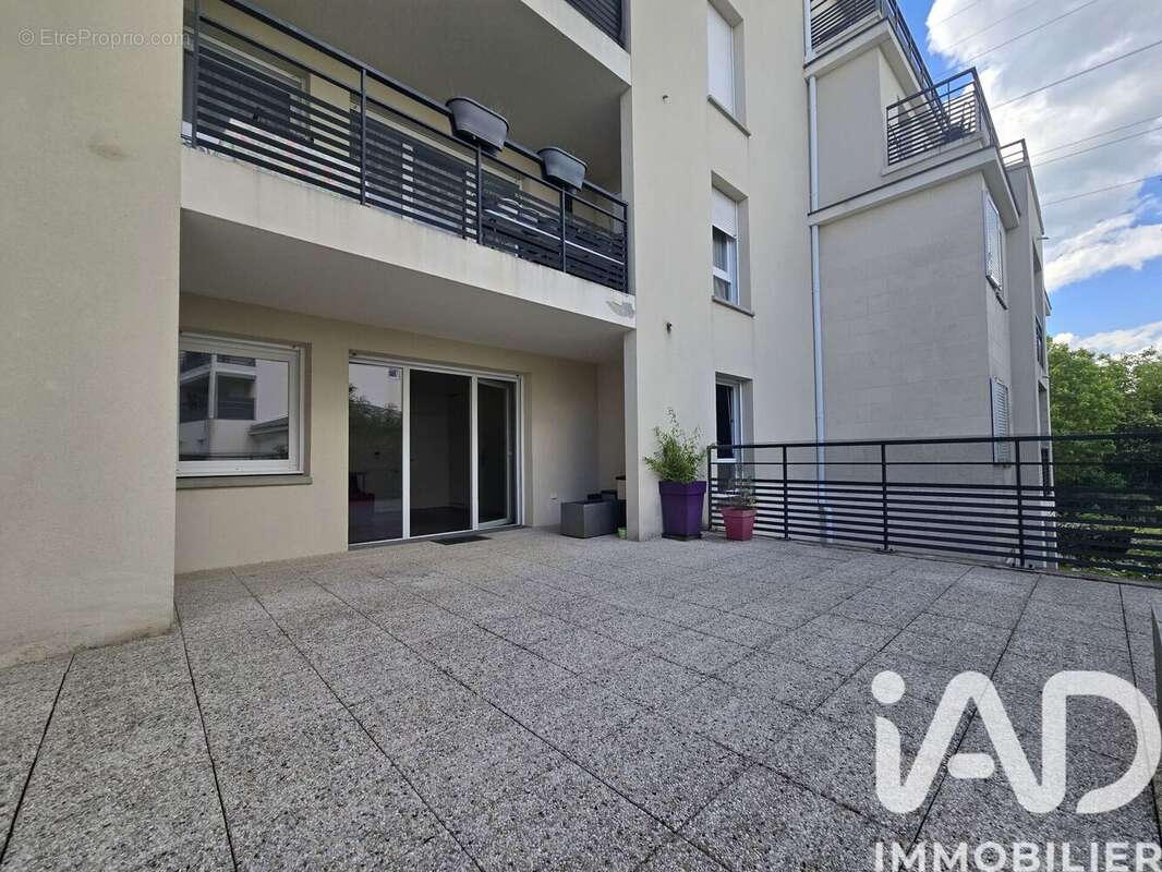 Photo 6 - Appartement à ELANCOURT